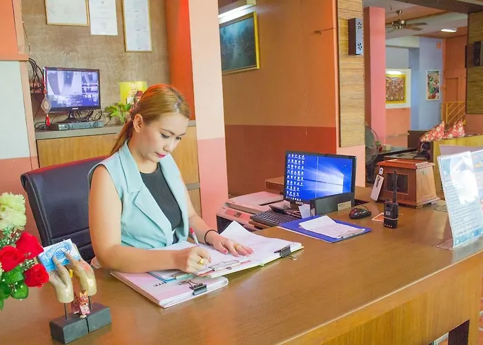 Khaosan Hotel